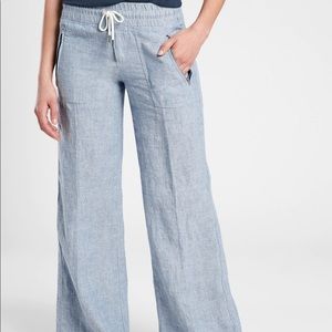 Light grey Athleta Cabo linen pants